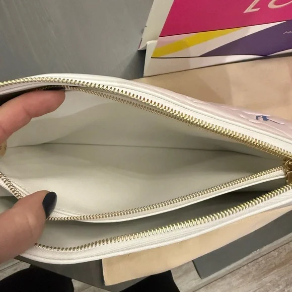 Louis Vuitton White Crossbody Bag with Multicolor Monogram - Picture 9 of 11